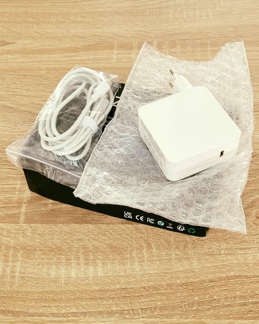 USB-C Charger Power Adapter – Fast Charging for laptop